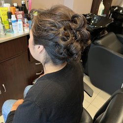 Allure Spa - Nail & Blowdry Bar