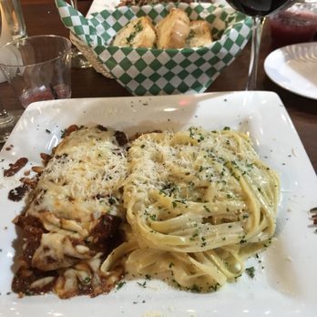 Abruzzo's - Chicken cutlet parmigiana with Fettuccine Alfredo was delicious. - Italian Near Me - Dallas, Texas