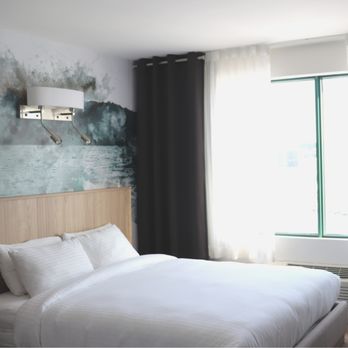 Hôtel Château Joliette - One of our 4-star quality rooms - Hotels Near Me - Joliette, Quebec Hôtel Château Joliette - One of our 4-star quality rooms - Hotels Near Me - Joliette, Quebec