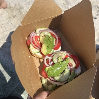 Love Brunch - Veggie Bagel - Juice Bars & Smoothies Near Me - Miami Beach, Florida