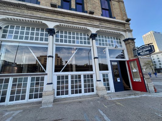 Central Standard Crafthouse & Kitchen & Craft Distillery by null