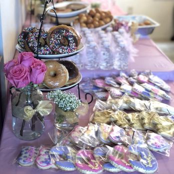 Powered Sugar Bake Shoppe - Bakeries Near Me