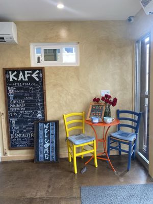 Petros Kafe by null