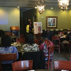 SpineAlign Center - Join us for our next Dinner w/ the Doc!
