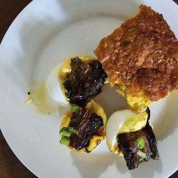 Smoke Daddy - Corn bread and deviled egg appetizers - Barbeque Near Me - Chicago, Illinois Smoke Daddy - Corn bread and deviled egg appetizers - Barbeque Near Me - Chicago, Illinois