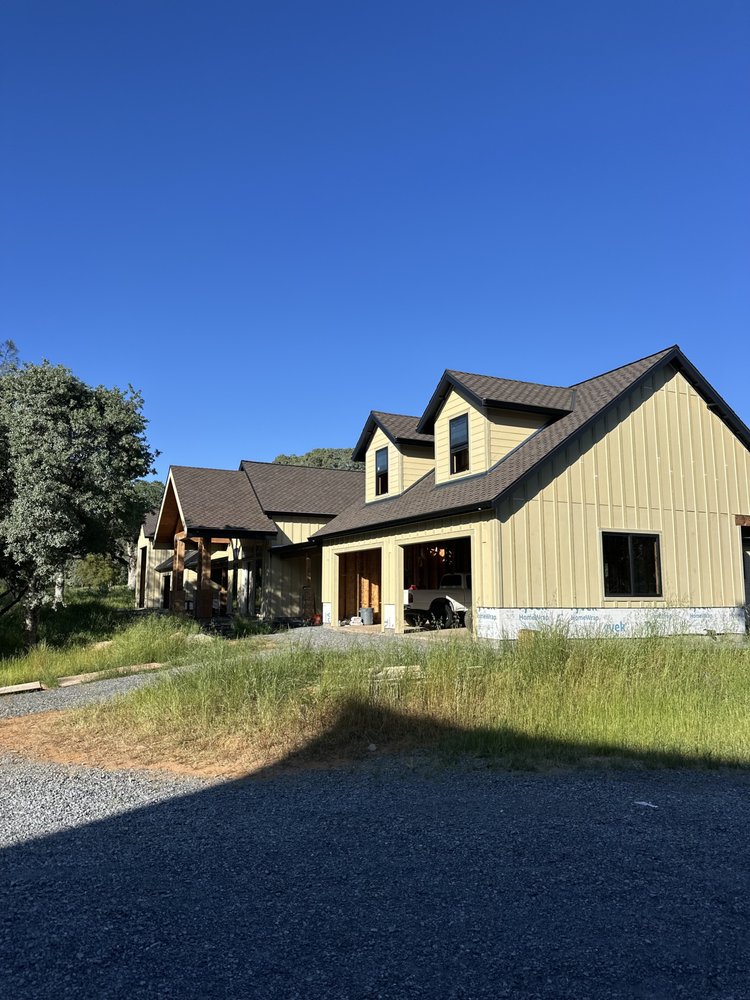 Slide of Gladiator Home Solutions