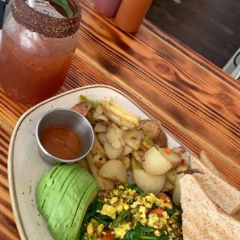 Hatch 44 Cafe - Vegan omelette and raspberry iced tea - Cafes Near Me - Metuchen, New Jersey Hatch 44 Cafe - Vegan omelette and raspberry iced tea - Cafes Near Me - Metuchen, New Jersey