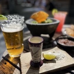 Orozco's De Ventura - Tequila shot, Modelo, Guacamole
