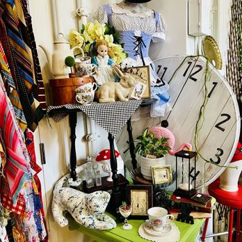 Decaydence Vintage - Used, Vintage & Consignment Near Me - Grand Rapids, Michigan Decaydence Vintage - Used, Vintage & Consignment Near Me - Grand Rapids, Michigan