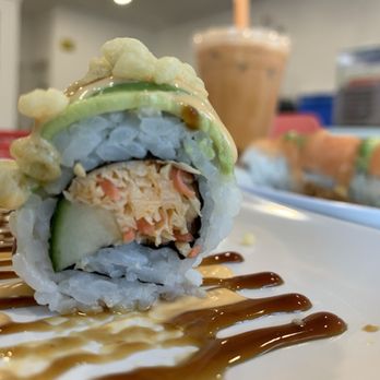 Sian Blessing Sushi and Drinks - Piang's Special Roll - Fast Food Near Me - Lowell, Massachusetts