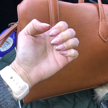 Lush Nail Bar - Nail Salons Near Me - Conyers, Georgia