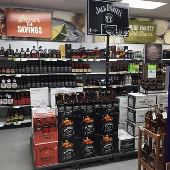 AAFES CLASS SIX - Updated December 2024 - 12 Photos - 2490 7th St, San