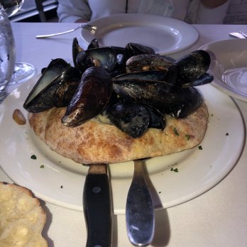 Barosa - Italian Near Me - Rego Park, New York