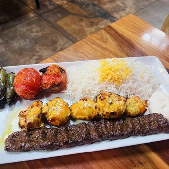 Shekarchi Bar & Grill - Chicken and steak - Persian/Iranian Near Me - Los Angeles, California Shekarchi Bar & Grill - Chicken and steak - Persian/Iranian Near Me - Los Angeles, California
