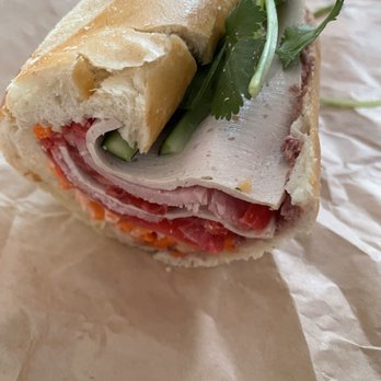 La Ca Bakery & Cafe - Banh mi nguoi - Vietnamese Near Me - Hayward, California