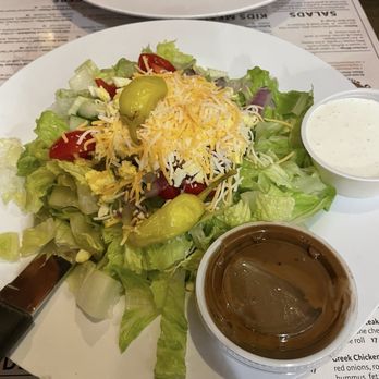 Copper Penny - Dinner salad - American Near Me - Wilmington, North Carolina Copper Penny - Dinner salad - American Near Me - Wilmington, North Carolina