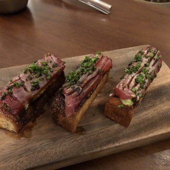 Senia - ahi brioche - Cocktail Bars Near Me - Honolulu, Hawaii