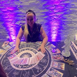 Dawn Light Amora - What divine message will come through for you?