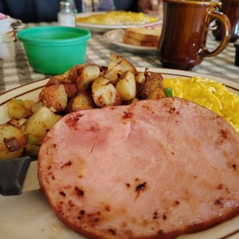 The Train Depot - Ham and eggs - Sandwiches Near Me - Fresno, California The Train Depot - Ham and eggs - Sandwiches Near Me - Fresno, California