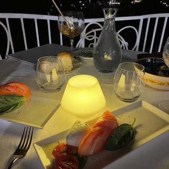 La Dolce Vista - Caprese - Italian Near Me - Praiano, SA