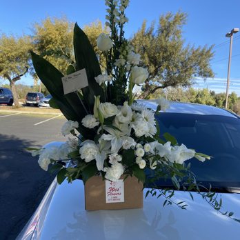 Wes' Flowers - Florists Near Me - Temecula, California Wes' Flowers - Florists Near Me - Temecula, California