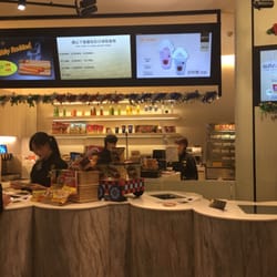 UA時代廣場 - Picking up pre ordered tickets and popcorn/drink combo tickets