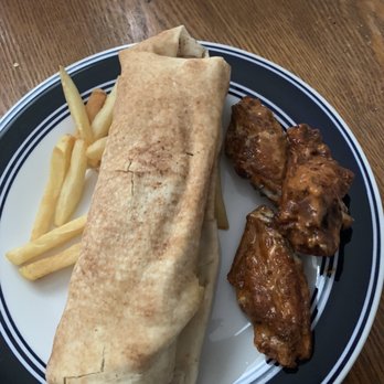 Syracuse Halal Gyro - Chicken Gyro Sandwich Signature Wings Fries - Halal Near Me - Syracuse, New York