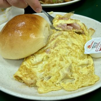 Lido Restaurant - Butter Bun + Ham Scrambled Egg - Hong Kong Style Cafe Near Me - Richmond, British Columbia Lido Restaurant - Butter Bun + Ham Scrambled Egg - Hong Kong Style Cafe Near Me - Richmond, British Columbia