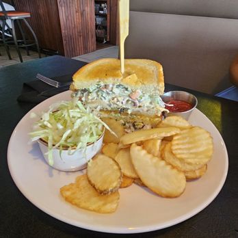 Firefly Bar & Grill - Beer Bar Near Me - Wichita Falls, Texas