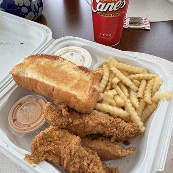 Raising Cane's Chicken Fingers - Fast Food Near Me - Fairfield, New Jersey Raising Cane's Chicken Fingers - Fast Food Near Me - Fairfield, New Jersey