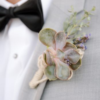I Do Florals - Boutonnière - Florists Near Me