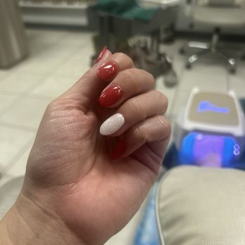 Zen 2 Nails - Nail Salons Near Me - La Quinta, California