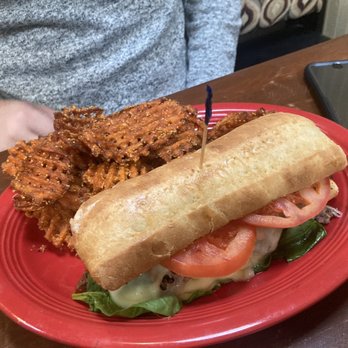Brown Barrel - Ribeye sandwich and sweet potato fries - American Near Me - Midway, Kentucky