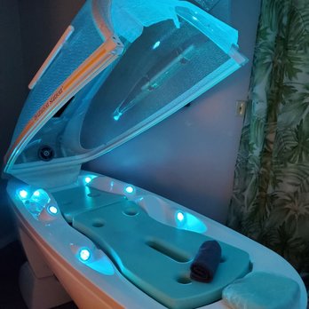 Glitz Spray Tanning - Hoping the Mother Ship doesn't come to get me. - Tanning Near Me - Sherwood Park, Alberta