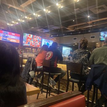 Chili's - Full bar busy restaurant great food reasonably priced - Bars Near Me - Liverpool, New York