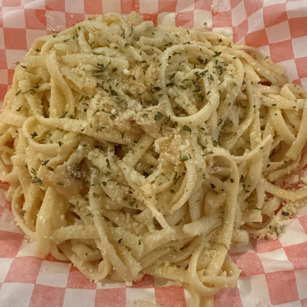 Mlem Mlem Crab - Garlic noodle plain no sauce - Cajun/Creole Near Me - Lakewood, California Mlem Mlem Crab - Garlic noodle plain no sauce - Cajun/Creole Near Me - Lakewood, California