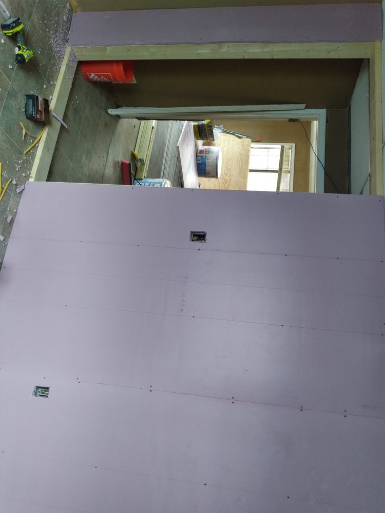 Slide of Bert's Roofing