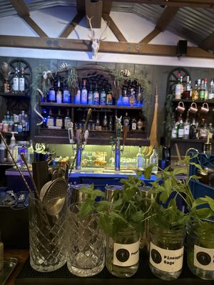 Brewha - Social Eatery & Market by null