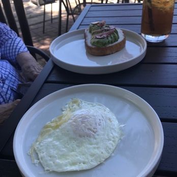 Scratchboard Kitchen - Avocado toast with over-easy egg - Breakfast & Brunch Near Me - Arlington Heights, Illinois