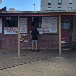 Lupita's Mexican Fast Food - Food Stand