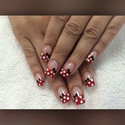 Lisa Nails