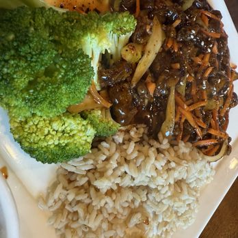 Sunflower Vegetarian Restaurant - Vegetarian Near Me - Vienna, Virginia