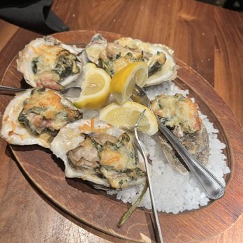 Landry's Seafood House - Seafood Near Me - El Paso, Texas