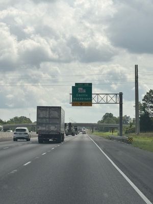 Turtle’s Bar & Grill by null