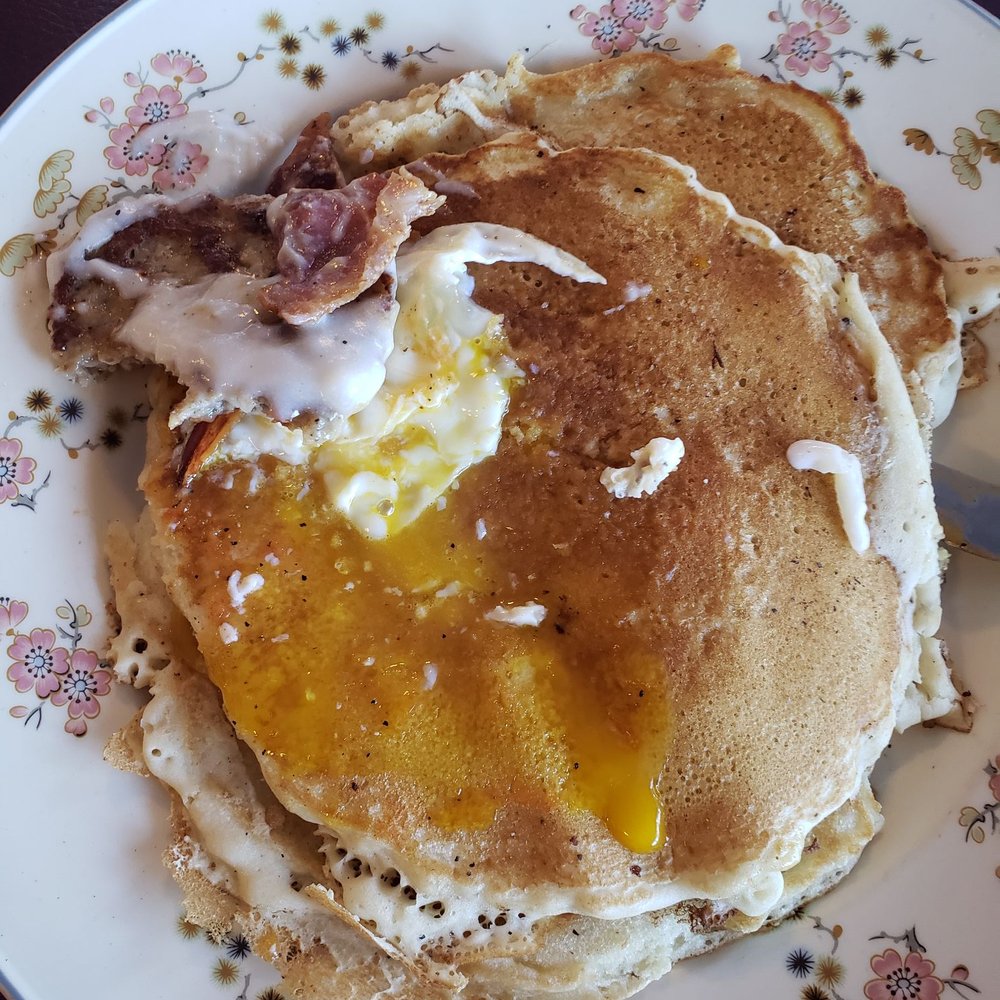 Canyon Cafe - I ate my eggs already but you can see everything was on 1 plate - Pizza Near Me - Dolan Springs, Arizona Canyon Cafe - I ate my eggs already but you can see everything was on 1 plate - Pizza Near Me - Dolan Springs, Arizona