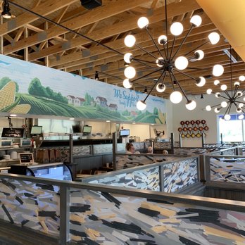Eddie’s Rise N' Dine - Eddie's Rise and Dine on the inside - Coffee & Tea Near Me - Breese, Illinois