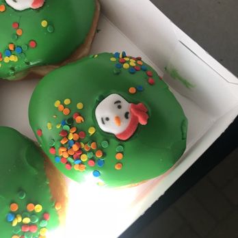 Krispy Kreme - Donuts Near Me - Long Beach, California