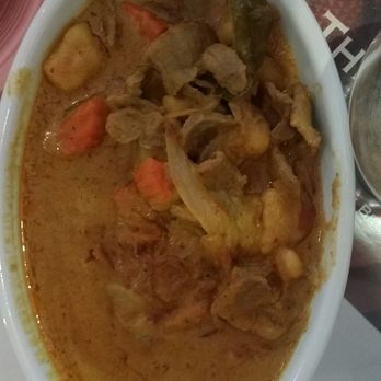 Pad Thai Restaurant - Yellow curry with beef. Yummy! - Thai Near Me - Escondido, California Pad Thai Restaurant - Yellow curry with beef. Yummy! - Thai Near Me - Escondido, California