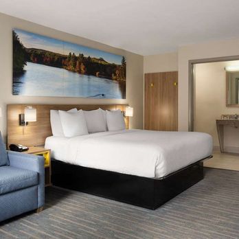 Days Inn by Wyndham Weldon Roanoke Rapids - Guest room - Hotels Near Me - Weldon, North Carolina Days Inn by Wyndham Weldon Roanoke Rapids - Guest room - Hotels Near Me - Weldon, North Carolina