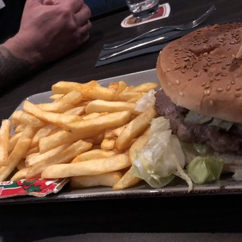Bistro A&S - Cheeseburger with fries - International Near Me - Parsberg, BY Bistro A&S - Cheeseburger with fries - International Near Me - Parsberg, BY